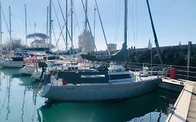 Nuit Insolite Sur Un Voilier Au Coeur De La Rochelle